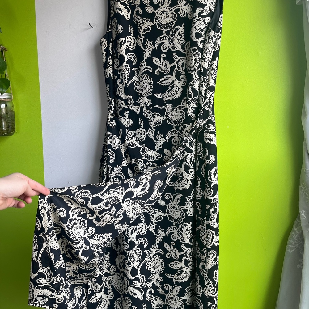 Chadwicks Silk Black and White Patterned Formal midi Dress - Picture 3 of 7